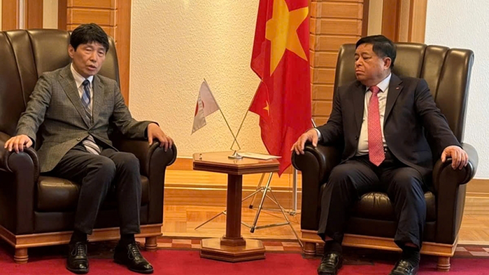 Deputy PM pushes for innovation, human resources cooperation with Japan